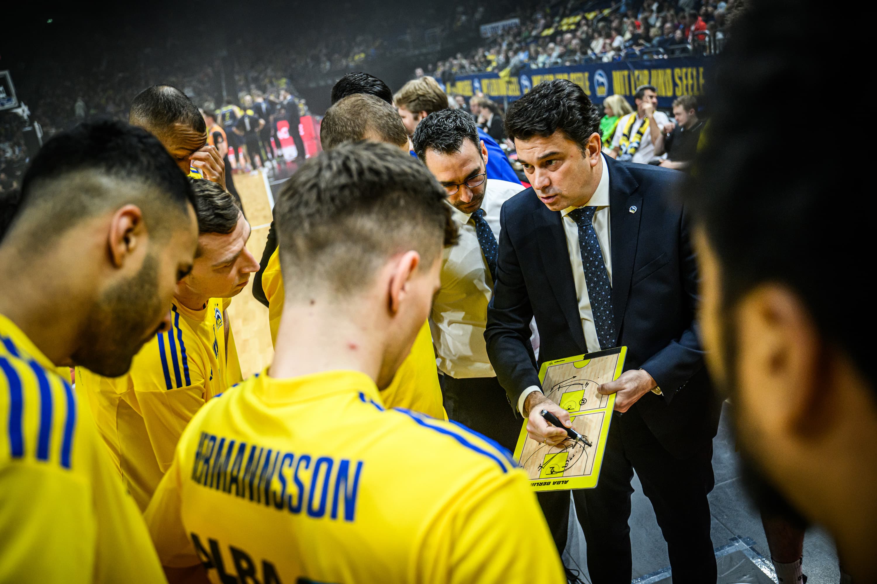 In dieser Woche startet auch die Basketball Champions League in die neue Saison. Die MLP Academics Heidelberg betreten dabei am Dienstag zum ersten Mal seit 52 Jahren wieder das europäische Parkett. 1973 hatte sich der USC Heidelberg in der zweiten Runde des Europapokals der Landesmeister mit zwei Niederlagen (54:94 und 48:120) gegen Real Madrid aus Europa verabschiedet. Im griechischen Patras dürfte es am Dienstag nicht ganz so deutlich werden.