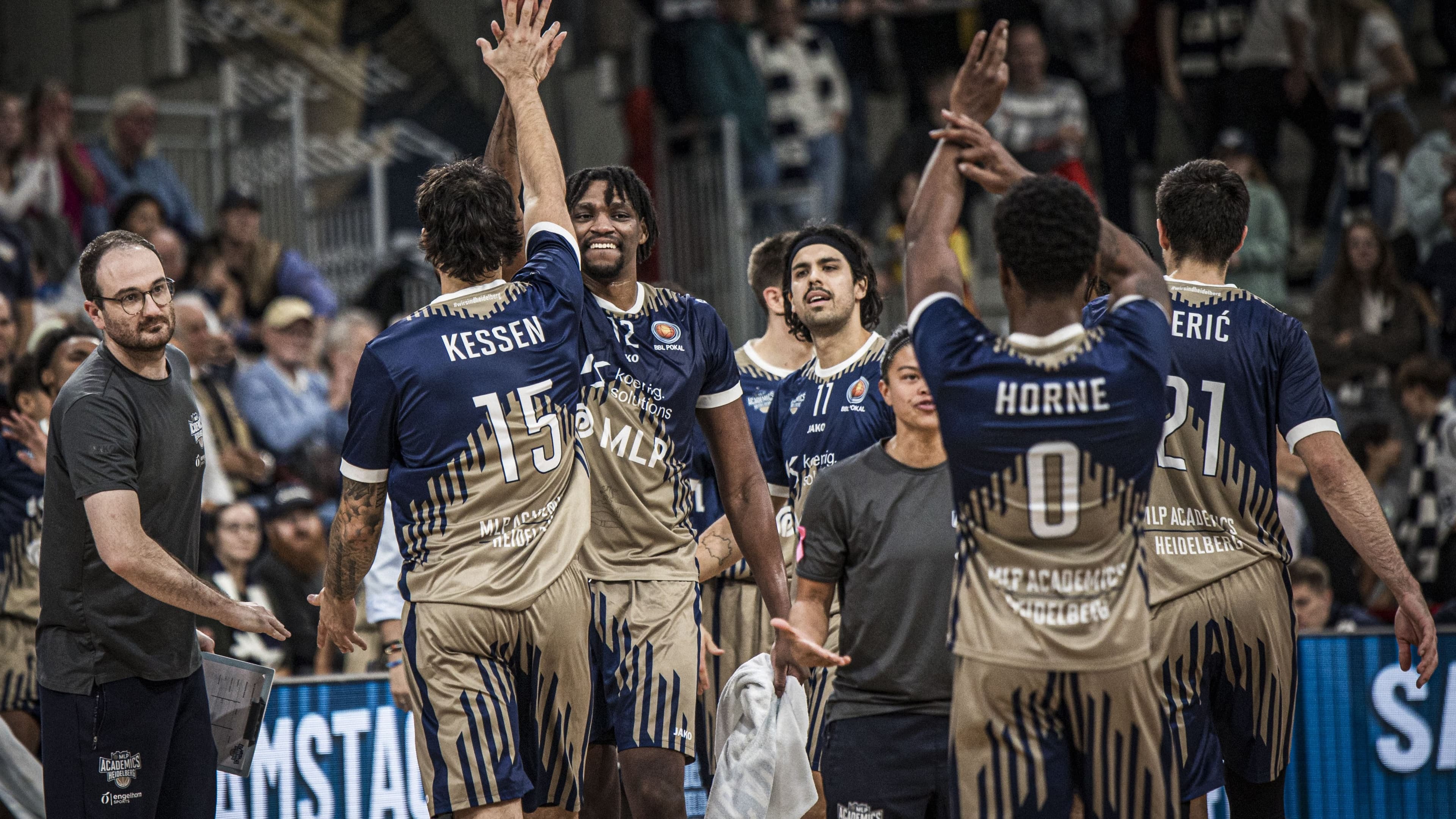 Zu Beginn der neuen Europapokalwoche suchen am achten Spieltag des BKT EuroCups Ulm und Chemnitz am Dienstag auswärts einen Weg zurück in die Erfolgsspur.