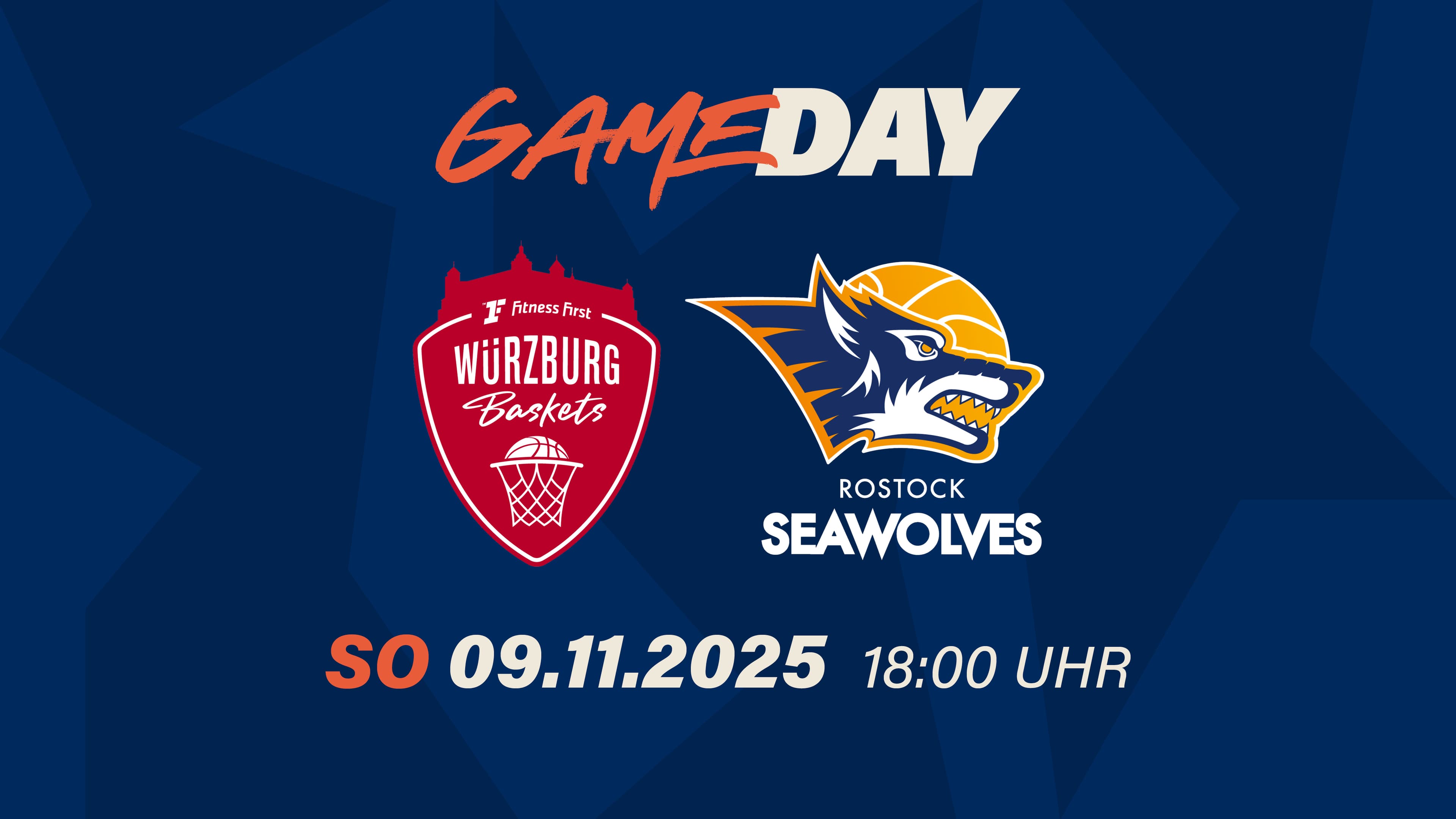 Die Fitness First Würzburg Baskets waren in den vergangenen Jahren auf dem Weg steil nach oben, standen 2024 und 2023 im Halbfinale und sind aktuell Tabellendritter (5-1). Die ROSTOCK SEAWOLVES stehen mit 2-3 Siegen nur auf dem zwölften Platz, möchten sich bezüglich jüngster Erfolge aber ruhig etwas von Würzburg abschauen, denn an der Ostsee möchte man nach der Vier-Jahres-Regel diese Saison wieder etwas Besonderes erreichen – wie zum Beispiel die Playoffs. Bis zum Jahr 2032 soll zudem auch die erste Deutsche Meisterschaft realisiert werden – zumindest war das beim mitgliederstärksten Basketballverein Deutschlands bereits zu hören. Ein Sieg in Würzburg wäre da ein erster ganz kleiner Schritt …